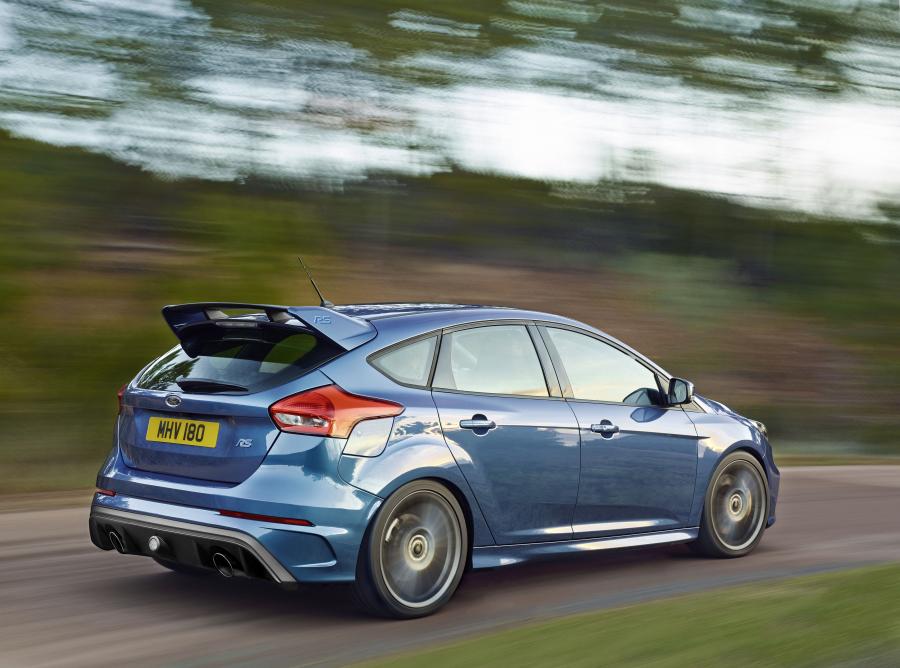  Ford Focus RS 2015 года  (фото 14 из 21)